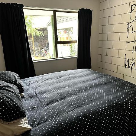 Te Piringa - The Sanctuary Apartment Уангануй Екстериор снимка